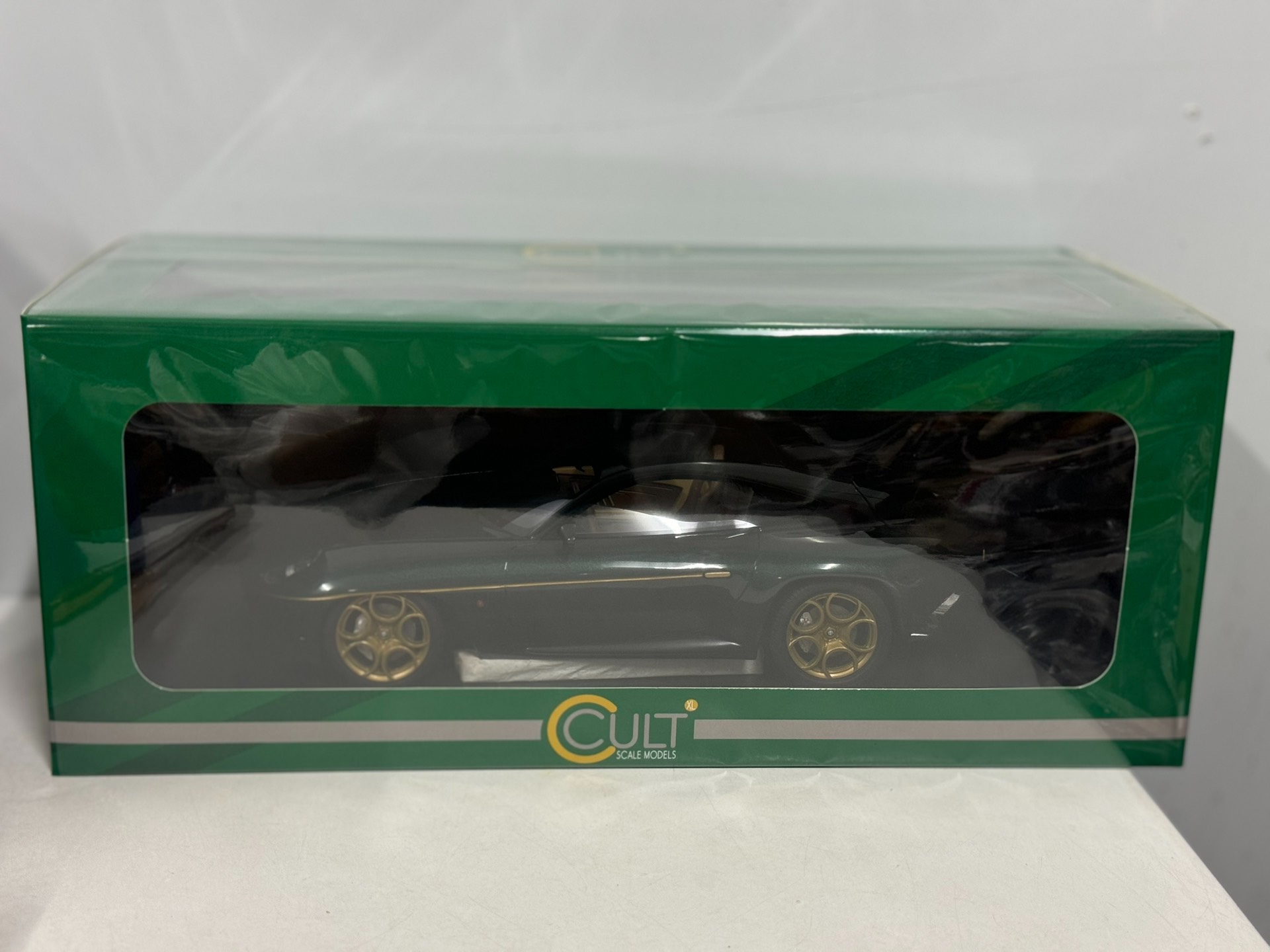 ダイキャスト カルト 1/18 スケール アルファロメオ ツ - Model Kit Alfa Romeo のレビューと価格