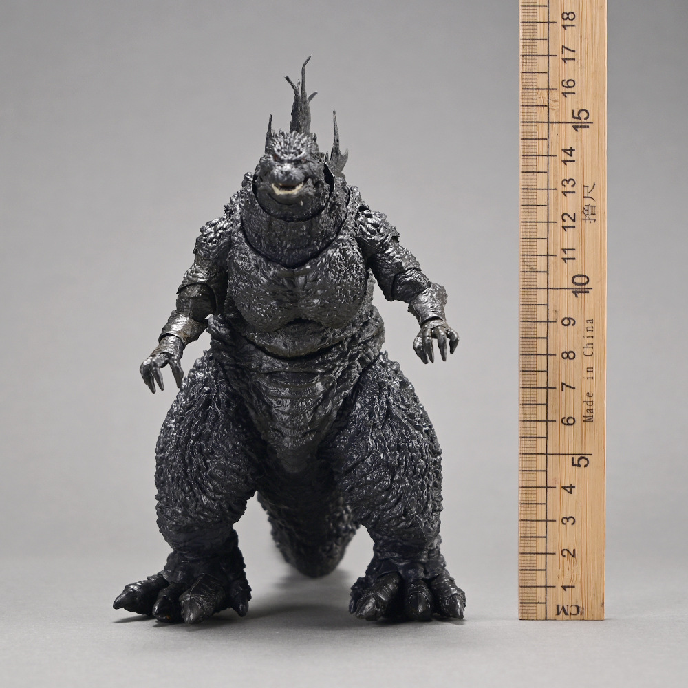 SHM ネカ 2023 映画版 1.0 ゴジラ モンスターシ - Model Kit Kiryu のレビューと価格