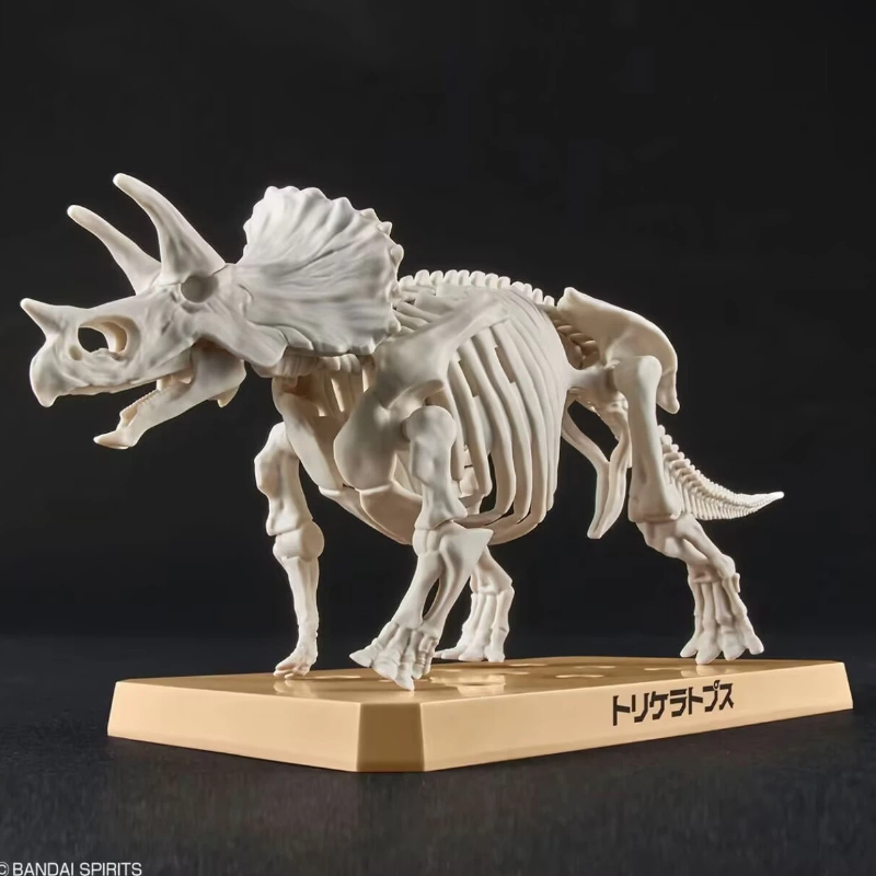バンダイスピリッツプラスチック組立モデルキットジュラ紀の恐竜 - Model Kit Dinosaur Bandai のレビューと価格