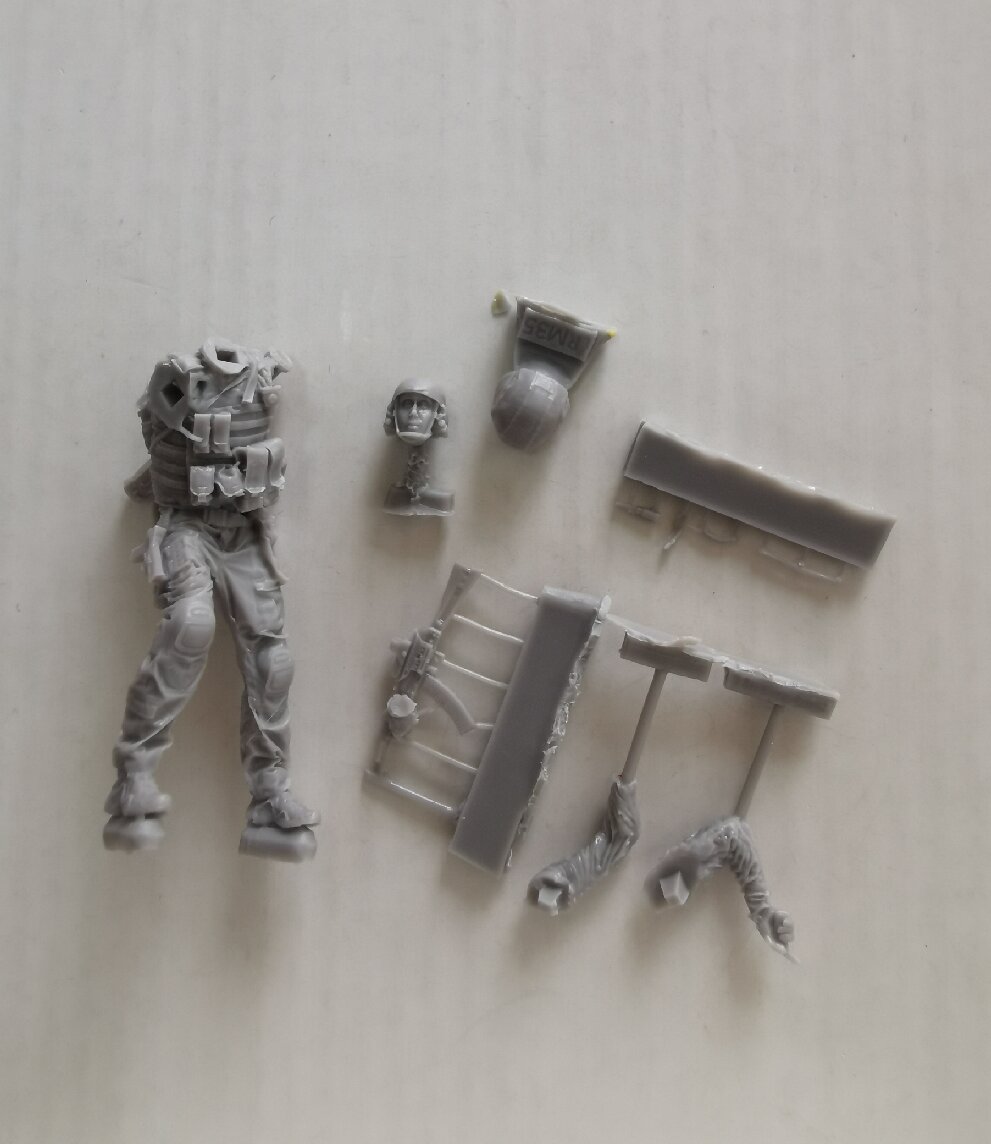 1:35 モデルキット レジンキット 35730 現代兵士の - Model Kit Ww2 のレビューと価格